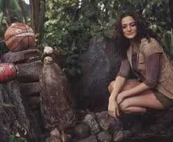 Zoe.jpg (18 KB) Zoe with her balls.