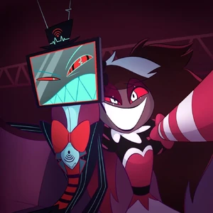 Velvette taking a selfie with Vox.