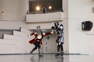 The Onpu Gamma fighting Ghost.