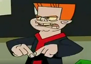 Bumper-Black-Belt.png (259 KB) Bumper pointing to his black belt.