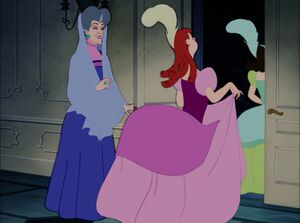 Lady Tremaine and her daughters leaving to go to the ball.