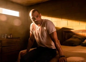 Nacho hiding in exile from his enemies.