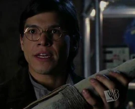 Talisman-smallville-4915769-437-352