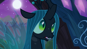 Queen Chrysalis watching in surprise S8E13