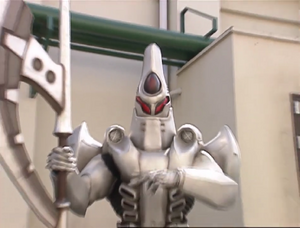 Radia wielding his Mega-Axe.