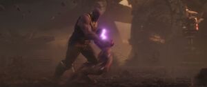 Thanos dueling with Iron Man close quarters.