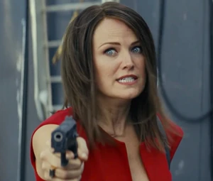 Claire angrily confronting Davis and Kate.