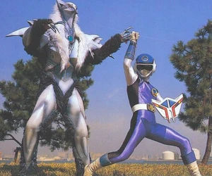 The Kiltos fighting Blue Flash.