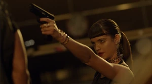 Syonide threatens Khalil