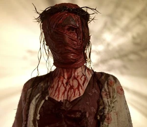 Susan as Bloody Rose