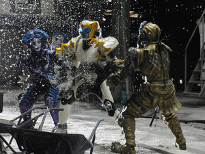 Rey 2.jpg (198 KB) Rey with the Legendorga.