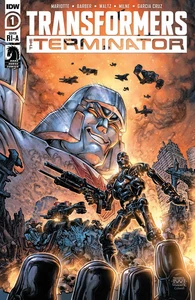 Megatron with Skynet's machines in the Retailer Incencitive cover A for the 1st issue.