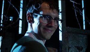 Nygma seeing Oswald after being released from the Asylum.