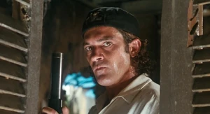 Miguel Bain 7.jpg (107 KB) Bain preparing to snipe Rath as he exits the bank.