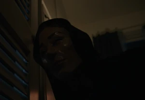 Kai Veneer 10.jpg (42 KB) Kai searching for Charlotte.