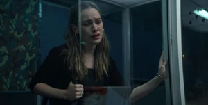 Love in "P.I. Joe", seeing Joe in the glass cage.