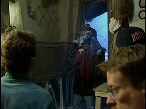 The puppeteers controlling Blind Pew in the commentary clip "Jim and Frank".