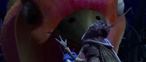 Bugs-life-disneyscreencaps.com-9987.jpg (237 KB) Hopper mockingly saying hello to a bird, foolishly not seeing that the bird is actually real up close