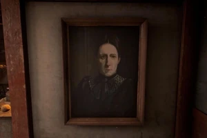 A painting of their mother where the player's money is left.