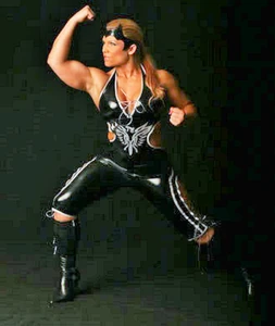 Dark Glamazon 2.jpg (253 KB)