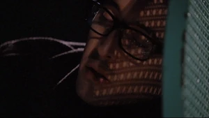 Vlcsnap-2013-07-26-16h05m01s171.png (779 KB) Vincent succumbing to his gunshot