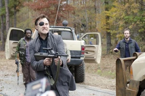 Walking-dead-season-4-episode-6-governor-spoilers 0.jpg (61 KB) The Governor massacring all of his fellow Woodbury residents.
