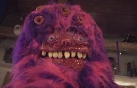 Mr. Spatula Lipstick Face