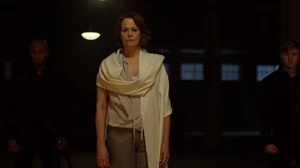 AlexandraWatchesElektra.png (436 KB) Alexandra watches Elektra's resurrection