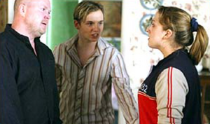 Phil turns on Jamie after finding out that he helped Sonia conspire with Lisa against him in their custody battle for Louise.