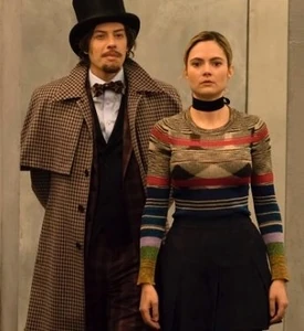 Jervis hypnotizing Ecco.