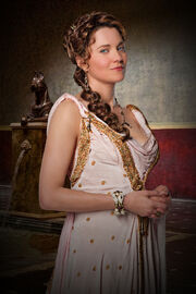 Lucy-Lawless