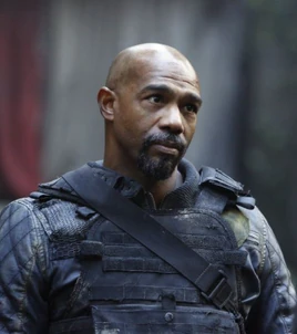 Charlespike-s3the100