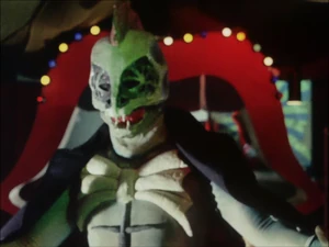 Phirasaurus 3.jpg (179 KB) Phirasaurus reveals itself in the ring.