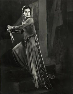 Vivien-leigh-recording-artists-and-groups-photo-u18.jpg (57 KB) Vivian Leigh as Lady Macbeth.