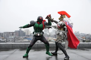 Urga Alexander fighting Kamen Rider 1 in his powered up form.