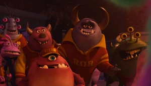 Randall observes Mike and Sulley in the finish line without the rest of Oozma Kappa,while Johnny tells them their whole team need to cross the finish line.