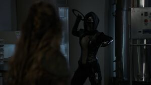 Ruby Maims Yo-Yo.jpg (129 KB) Ruby cuts off Yo-Yo's arms.