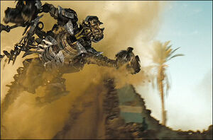 Scorponok returns in Revenge of the Fallen, just in time to jump out from the sand and attack Jetfire.