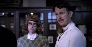 American-Horror-Story-Freak-Show-new-trailer-feature.jpg (70 KB) Maggie and Stanley undercover.