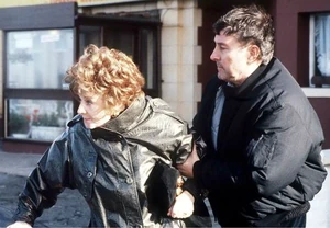 Alan attempts to forcefully kidnap Rita from Blackpool and take her back to Weatherfield to exonerate himself from being suspected of her disappearance.