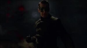 Gotham 3x10-Talon Fight Scene