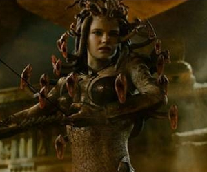 Medusa-1.png