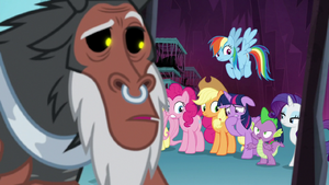 Spike 'there's seven of us' S8E26