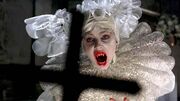 Lucy Westenra (1992) 02