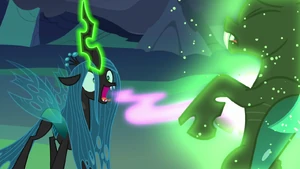 Chrysalis about to absorb Thorax's love...