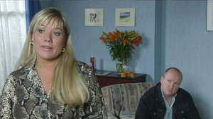 Phil becomes suspicious of Sharon and questions her return to the square.