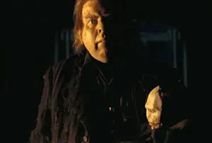 Peter Pettigrew at Little Hangleton Graveyard.webp (14 KB)