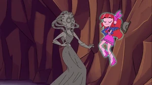 Medusa being petrified when looking at herself with Teodora's cell phone.