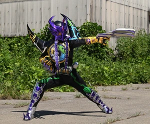 Goda wielding his claws.
