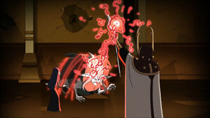 ...and uses it against Eda to summon the red lightning beam against her which later allows her to talk in her Beast Form.